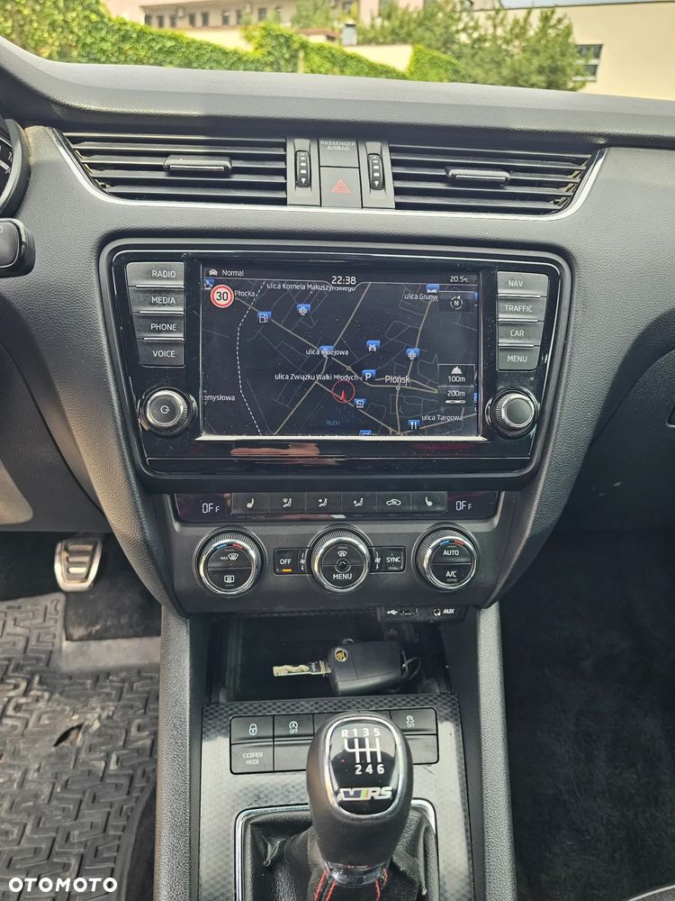 Skoda Octavia 2.0 TDI (Green tec) RS - 18