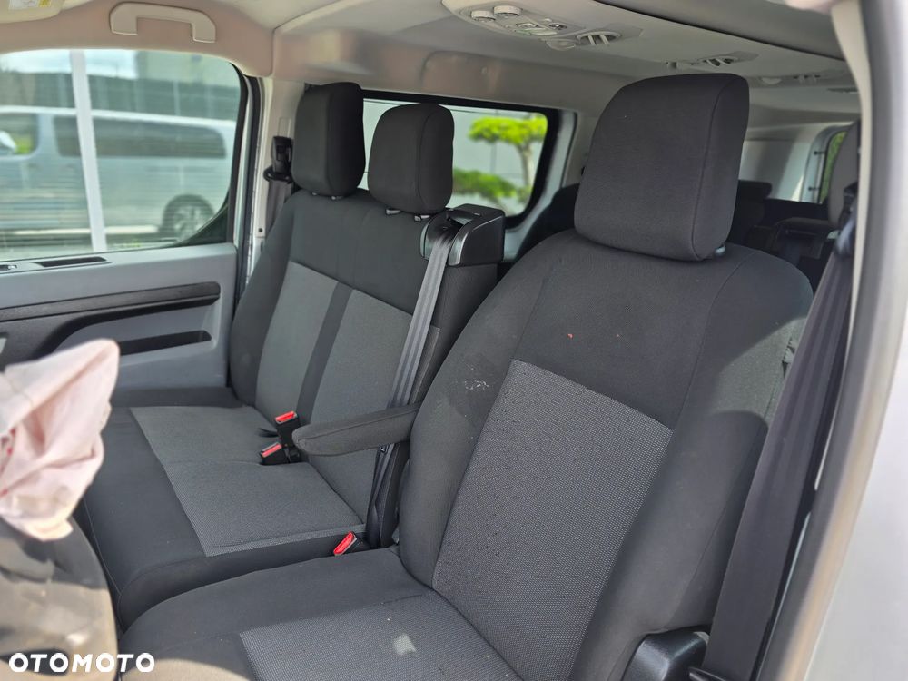 Toyota ProAce Kombi 2.0 D-4D Long 2,8t - 17