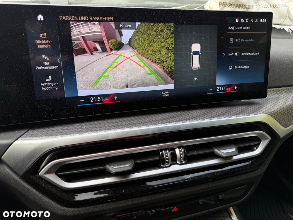 BMW Seria 3 320d xDrive Edition M Sport Shadow - 12