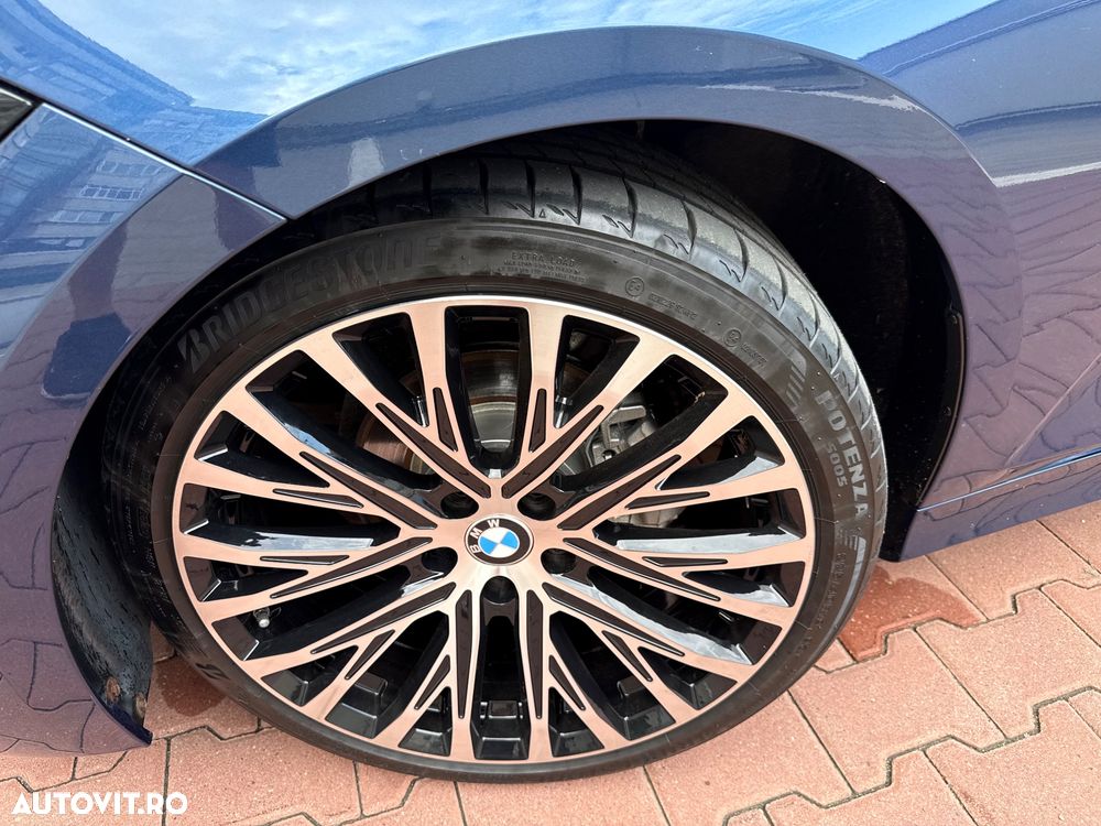 BMW Seria 3 318d Edition Luxury Line Purity - 26