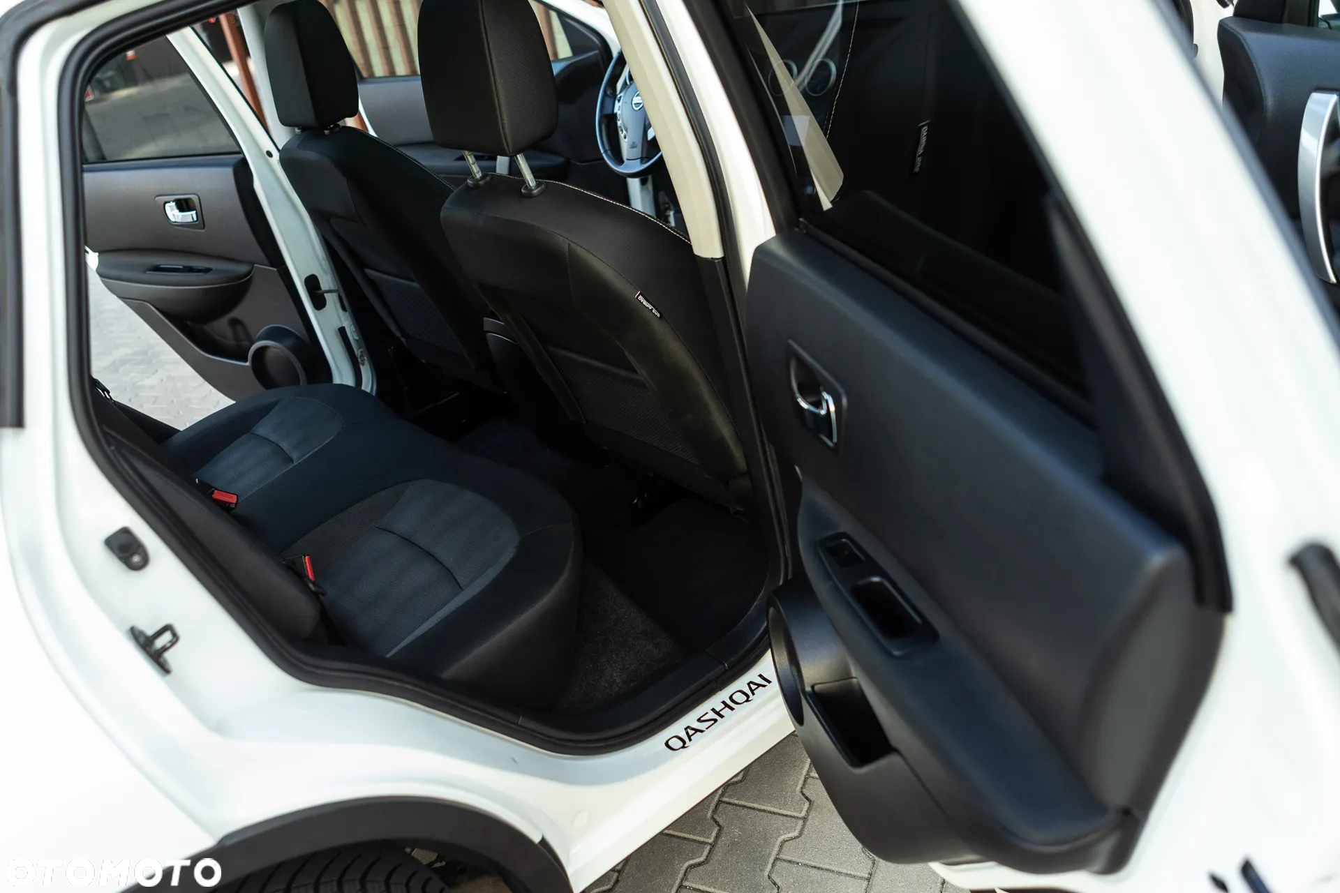 Nissan Qashqai 1.6 Tekna - 32