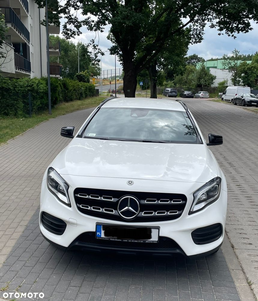 Mercedes-Benz GLA 220 4-Matic - 5
