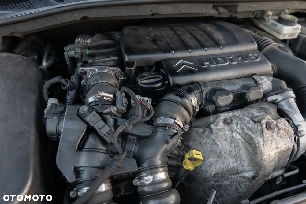Citroën C4 1.6 HDi SX - 14