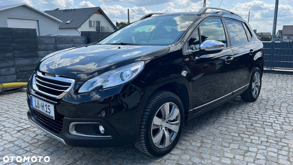 Peugeot 2008 1.2 Pure Tech Style - 8