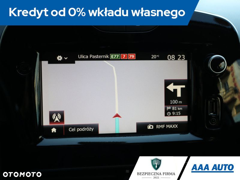 Renault Clio - 13