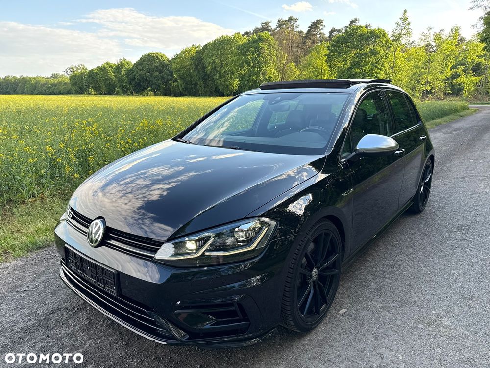 Volkswagen Golf R 4Motion (BlueMotion Technology) DSG - 1