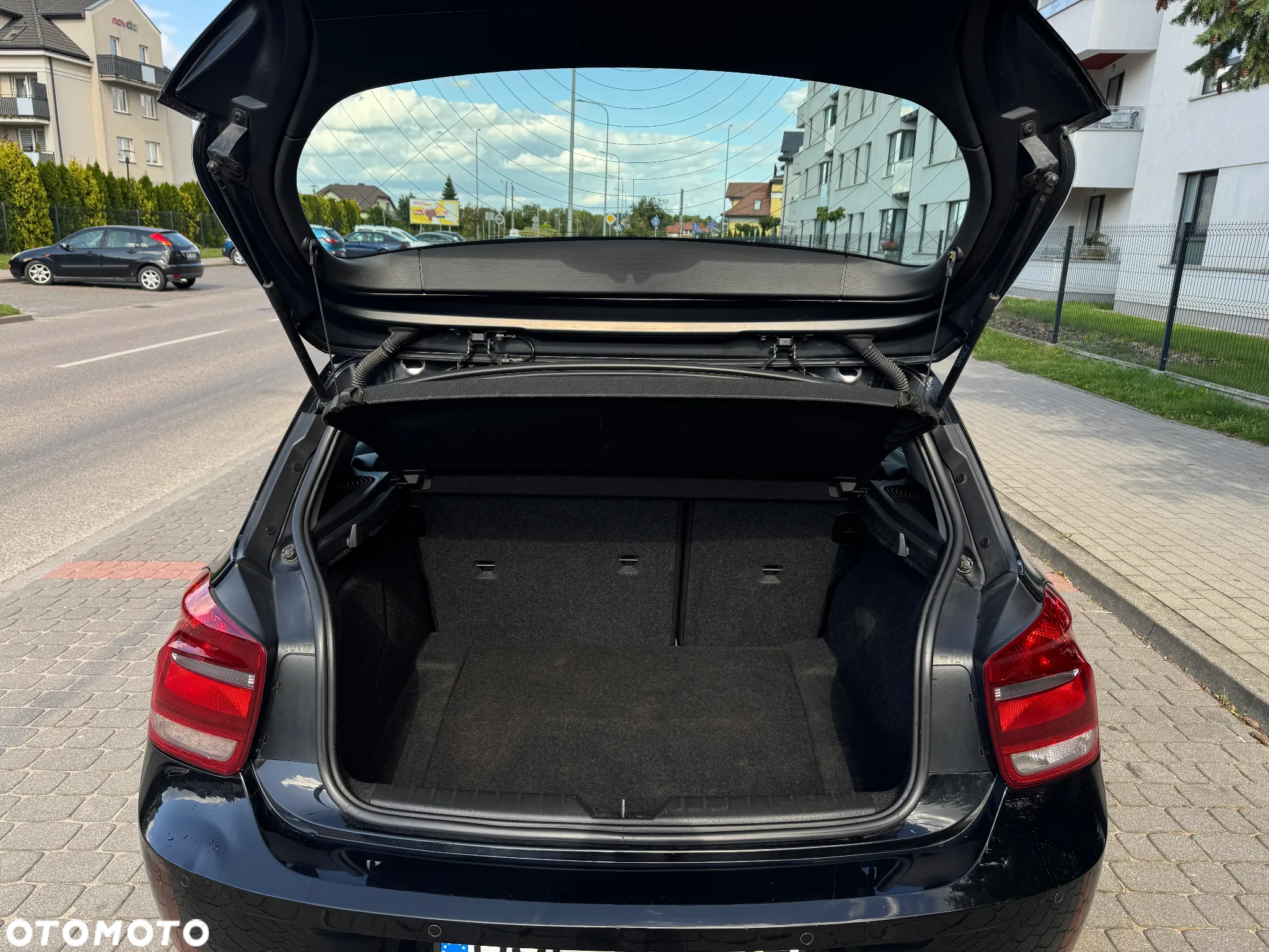 BMW Seria 1 116i - 19
