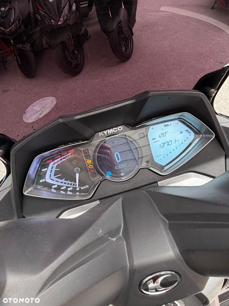 Kymco Downtown - 4