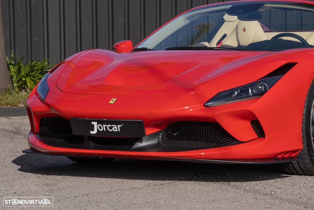 Ferrari F8 Tributo Spider - 6