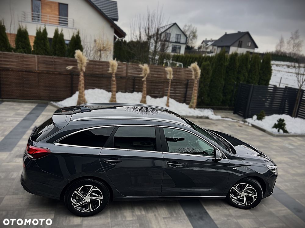 Hyundai i30 1.5 T-GDI 48V-Hybrid DCT Prime - 14