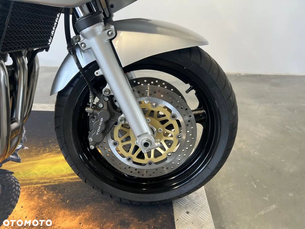 Suzuki Bandit - 20