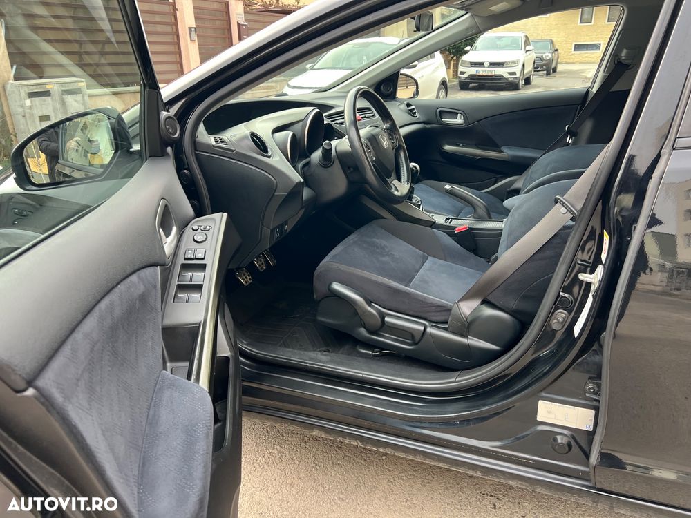 Honda Civic 1.8i Exec - 15