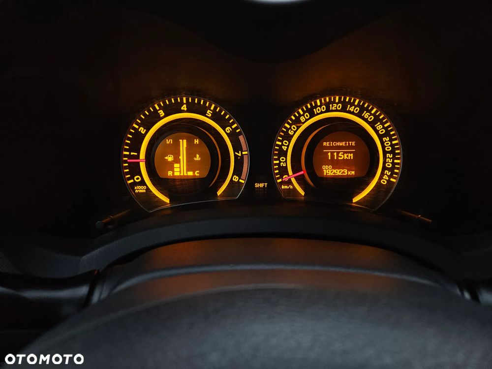 Toyota Auris 1.6 VVT-i Executive - 37