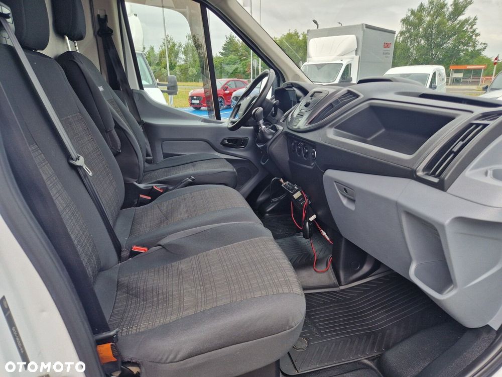 Ford transit Trend - 28