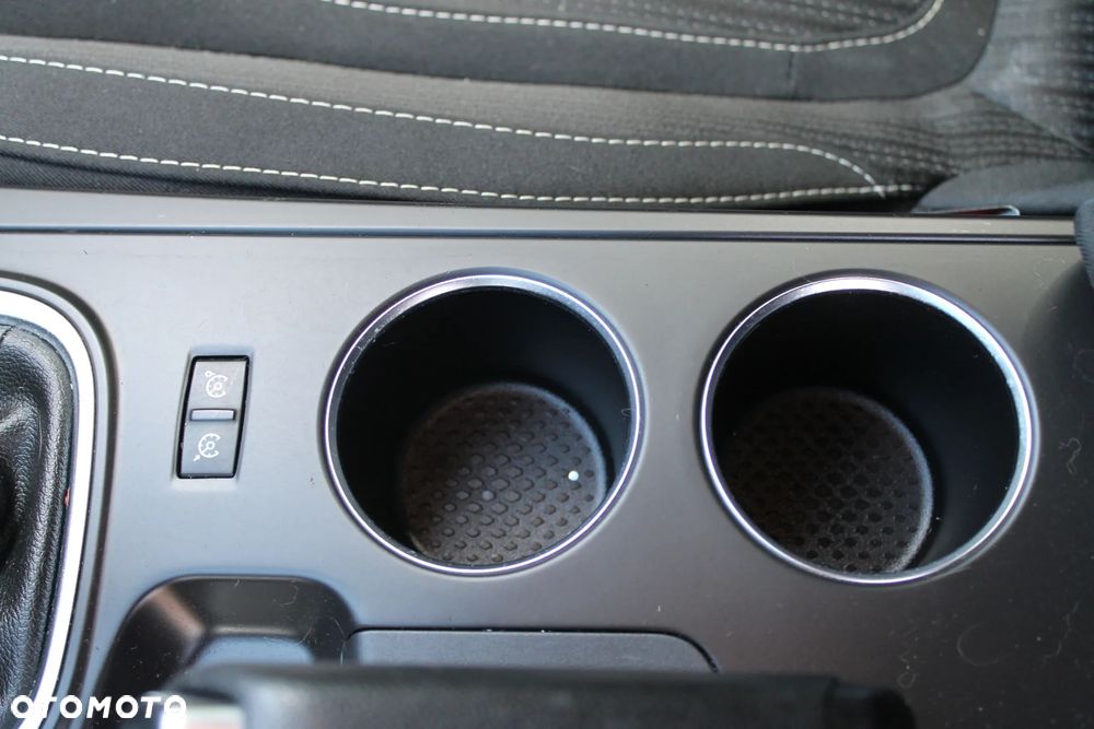 Renault Megane ENERGY TCe 130 LIMITED - 22