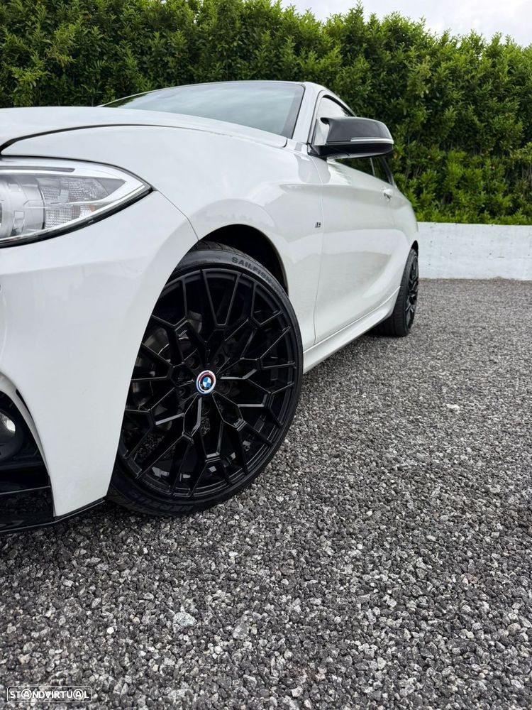 BMW 218 - 22
