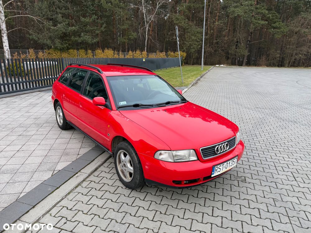 Audi A4 Avant 1.8 - 9