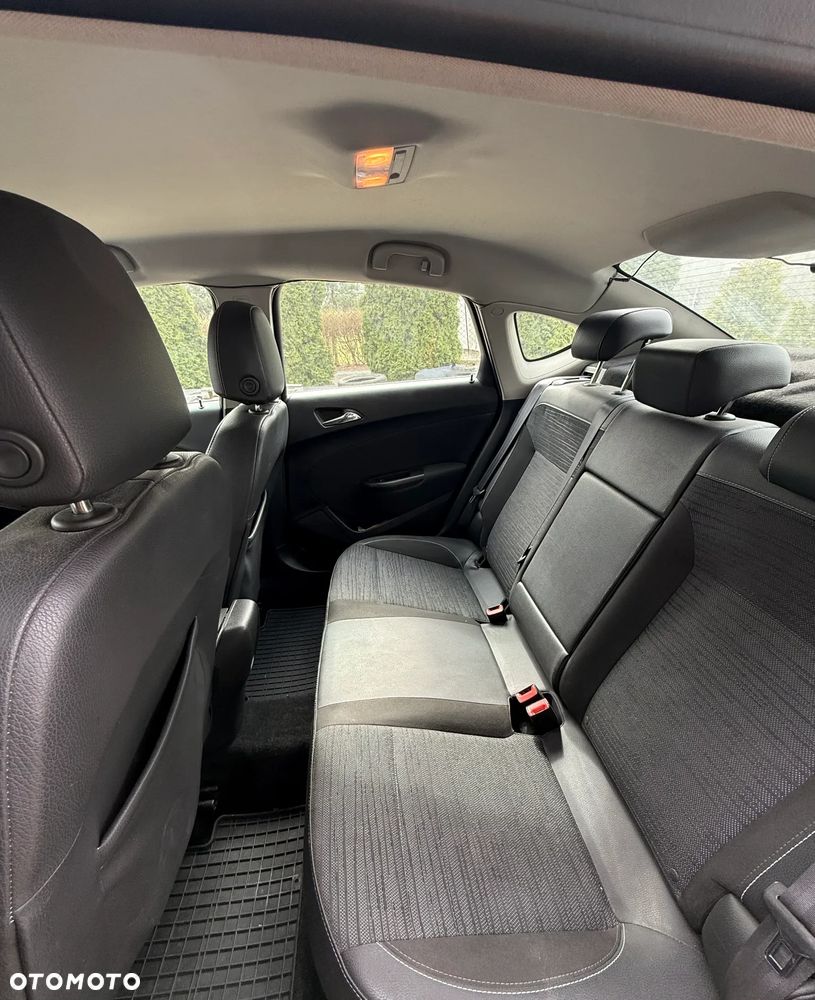 Opel Astra 1.4 T Active EU6 - 6