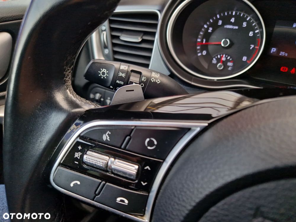 Kia Ceed 1.5 T-GDI M DCT - 17