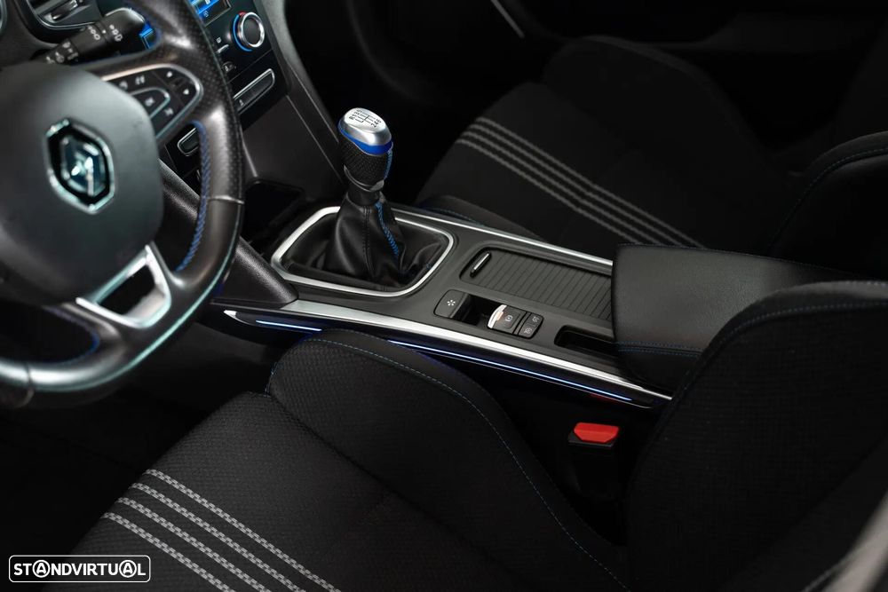 Renault Mégane Sport Tourer 1.5 Blue dCi GT Line — fotografia 39