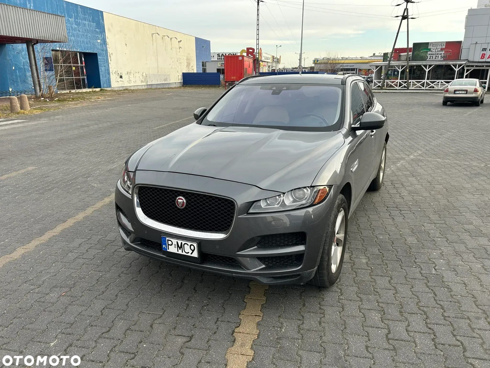 Jaguar F-Pace 2.0 i4P AWD Prestige - 2
