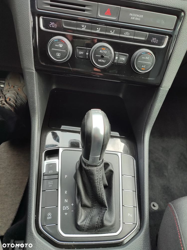 Volkswagen Golf Sportsvan 1.6 TDI (BlueMotion Technology) DSG Sound - 20