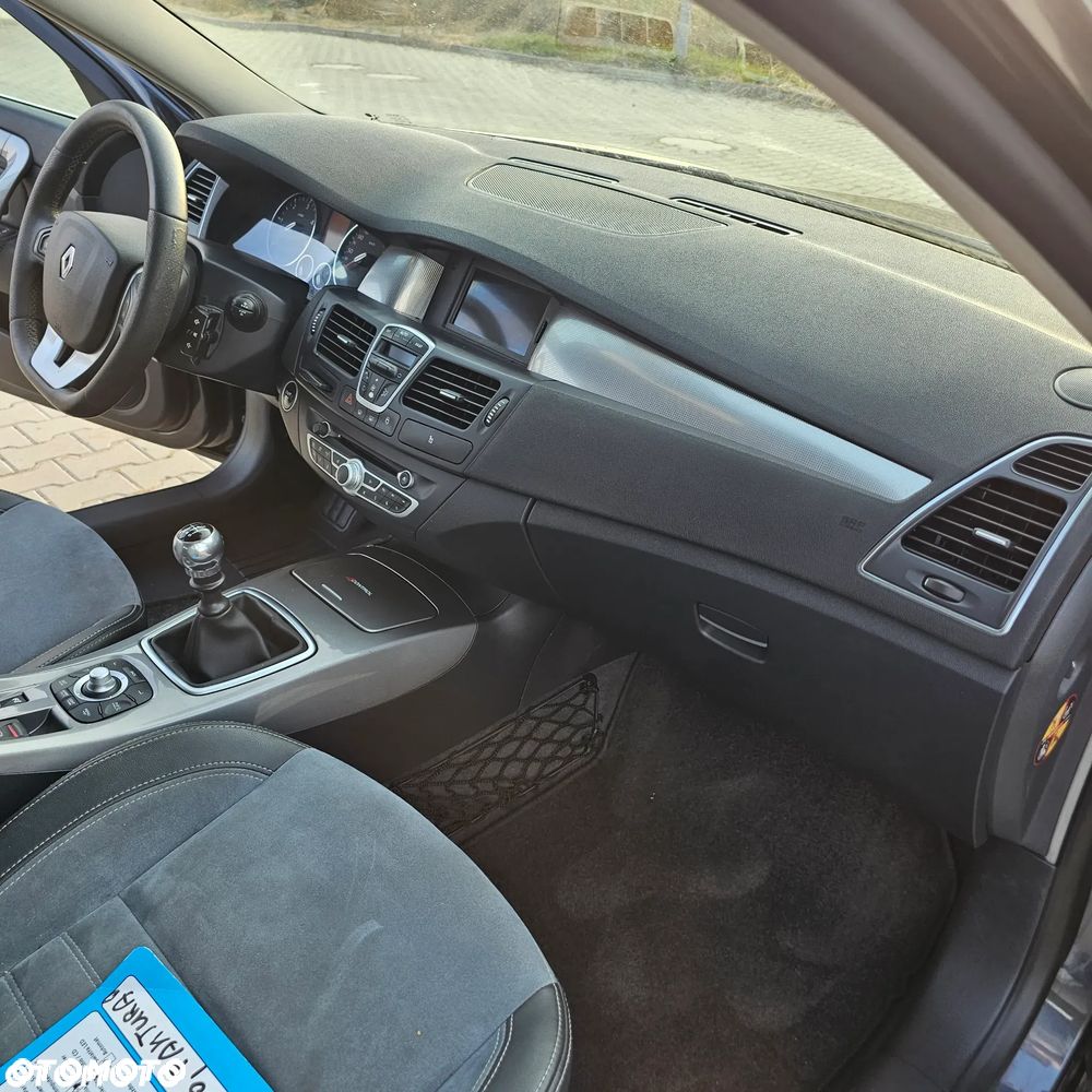Renault Laguna dCi 180 FAP GT - 10