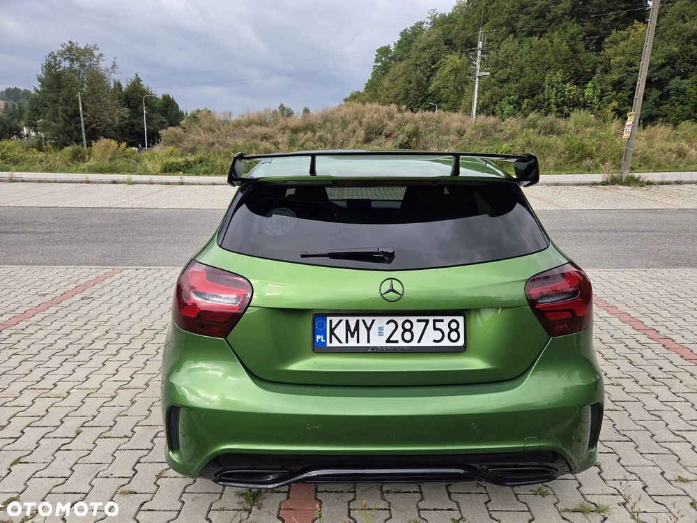 Mercedes-Benz Klasa A 220 4-Matic AMG Line - 8