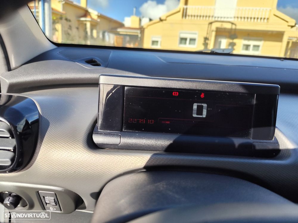 Citroën C4 Cactus BlueHDi 100 82g Stop&Start Feel - 19