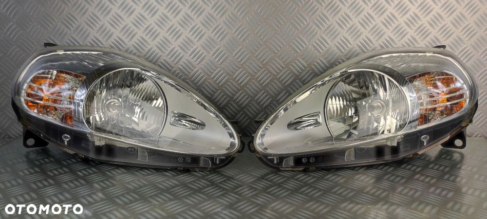 reflektor lampa prawy prawa lewa lewy przód przednia FIAT GRANDE PUNTO EURO - 2