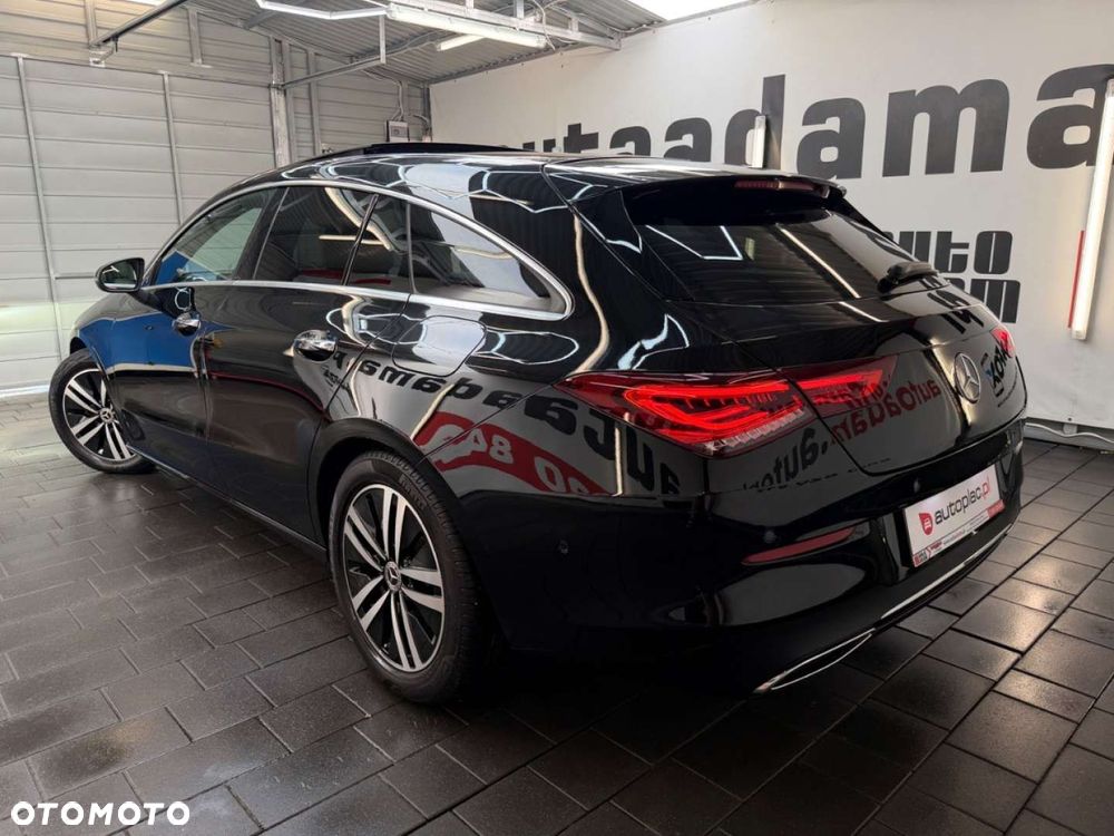 Mercedes-Benz CLA - 12