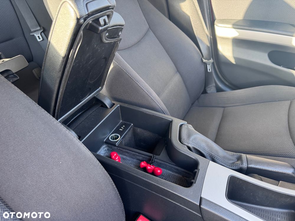 BMW Seria 3 320i Edition Exclusive - 15