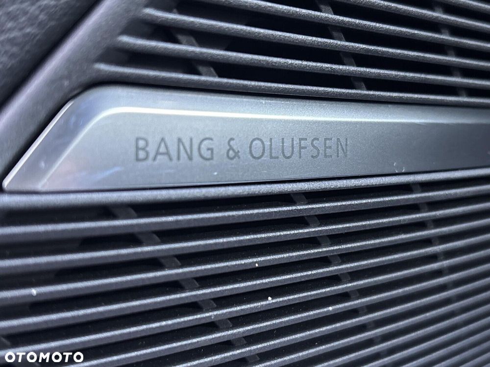 Audi Q8 - 30