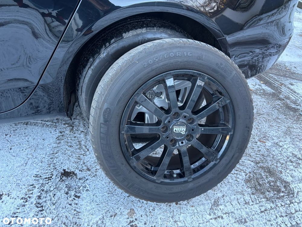 Audi A4 Avant 2.0 TDI DPF quattro S tronic Ambiente - 15