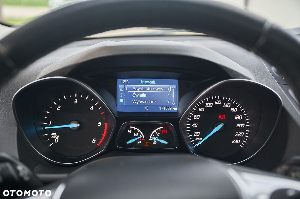 Ford Kuga 2.0 TDCi 2x4 Individual - 28