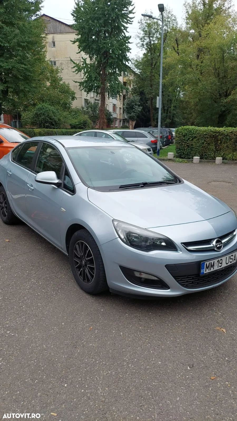 Opel Astra 1.6 ECOTEC Sport - 3