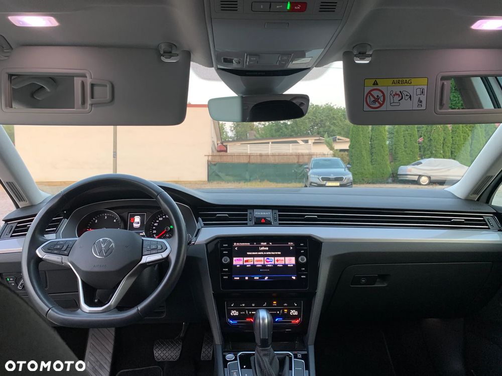 Volkswagen Passat 2.0 TDI EVO Business DSG - 23
