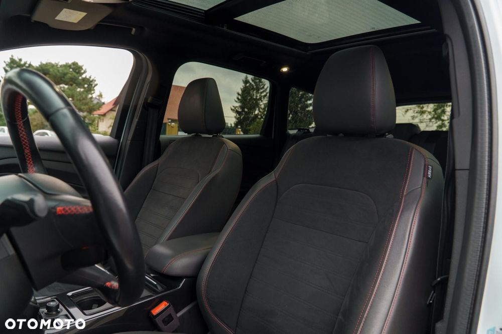Ford Kuga - 13