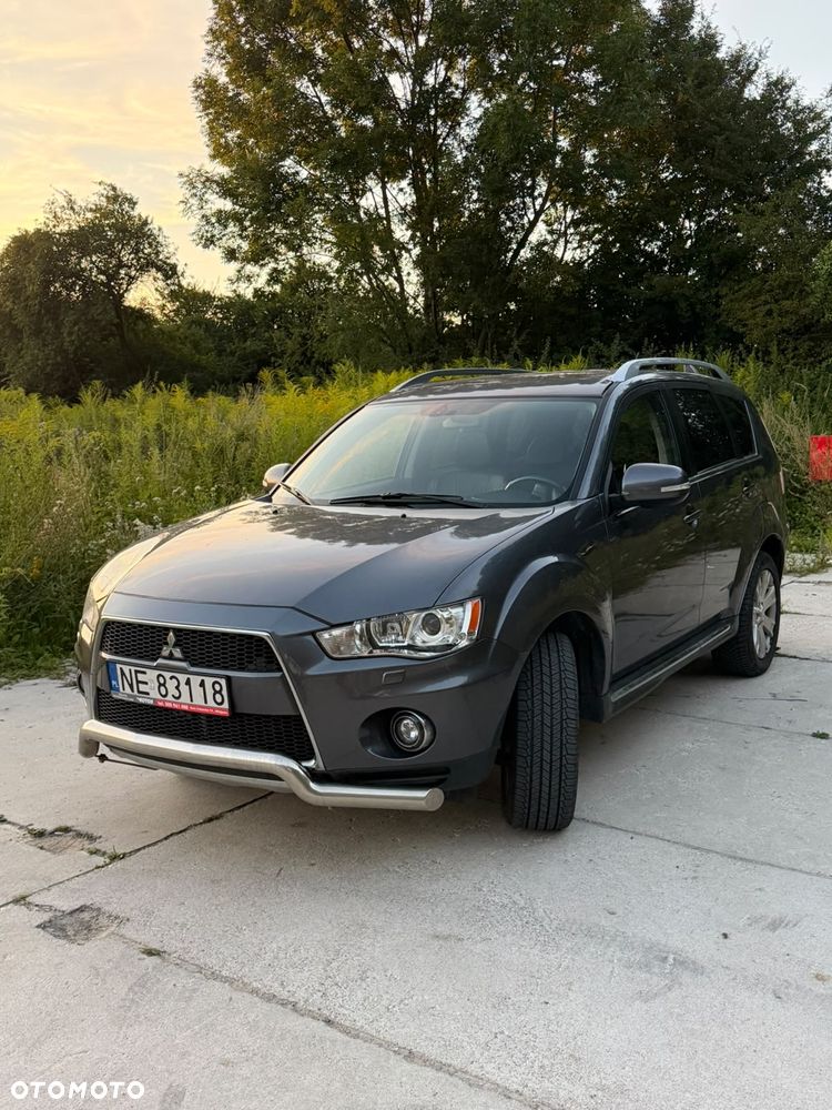 Mitsubishi Outlander 2.0 DID Instyle - 1