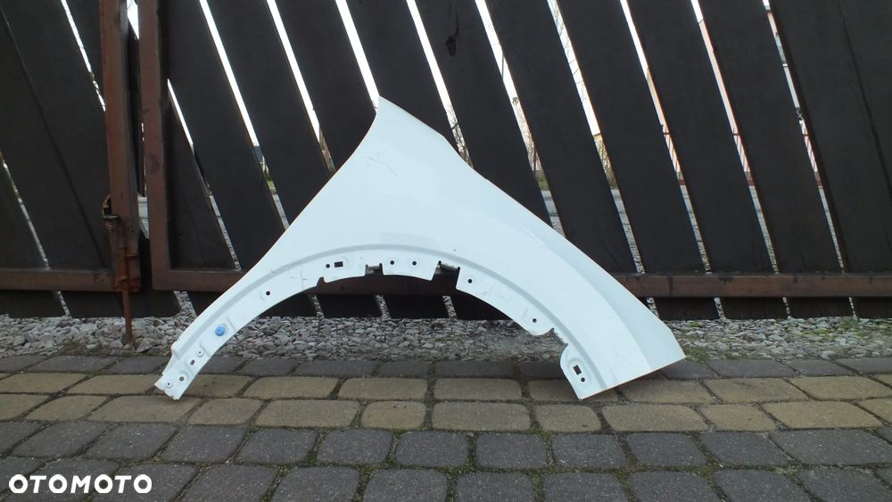Błotnik przedni prawy Citroen C4 III - 2