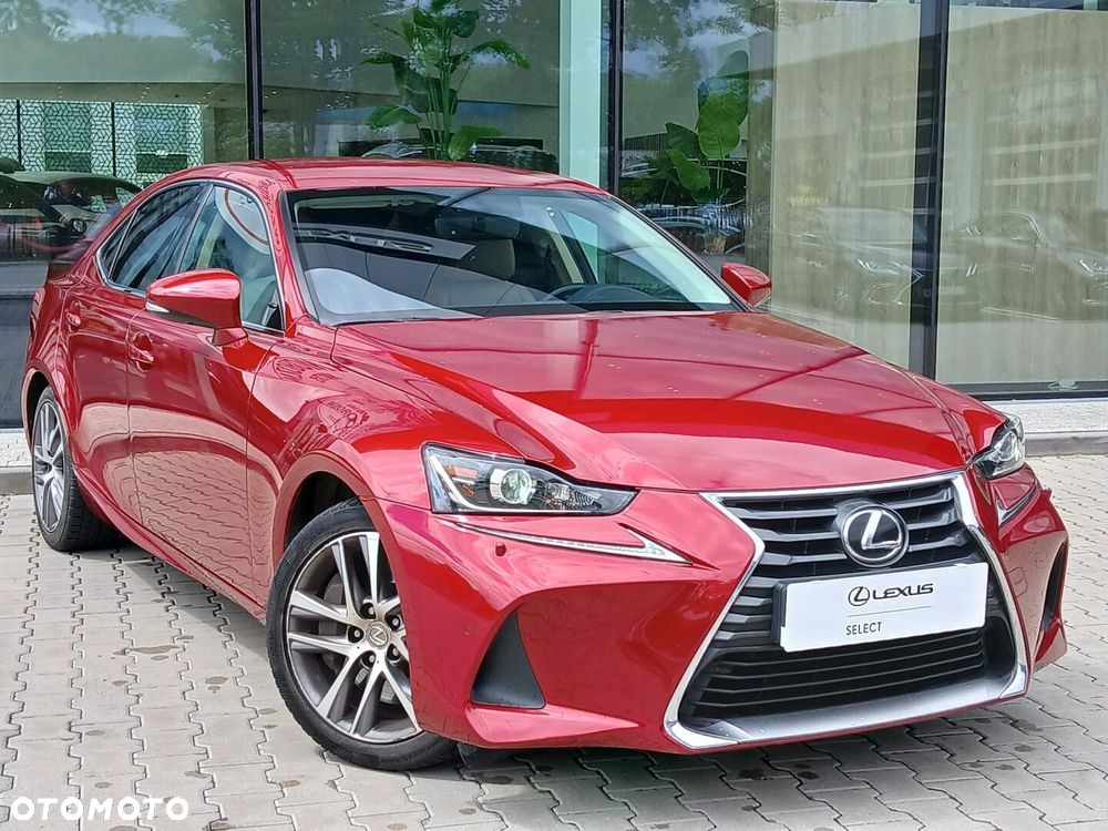 Lexus IS - 9