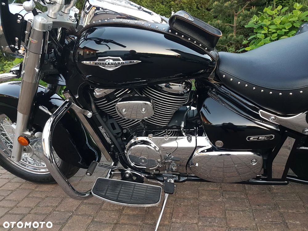 Suzuki VL 800 Volusia - Boulevard C50 - 8