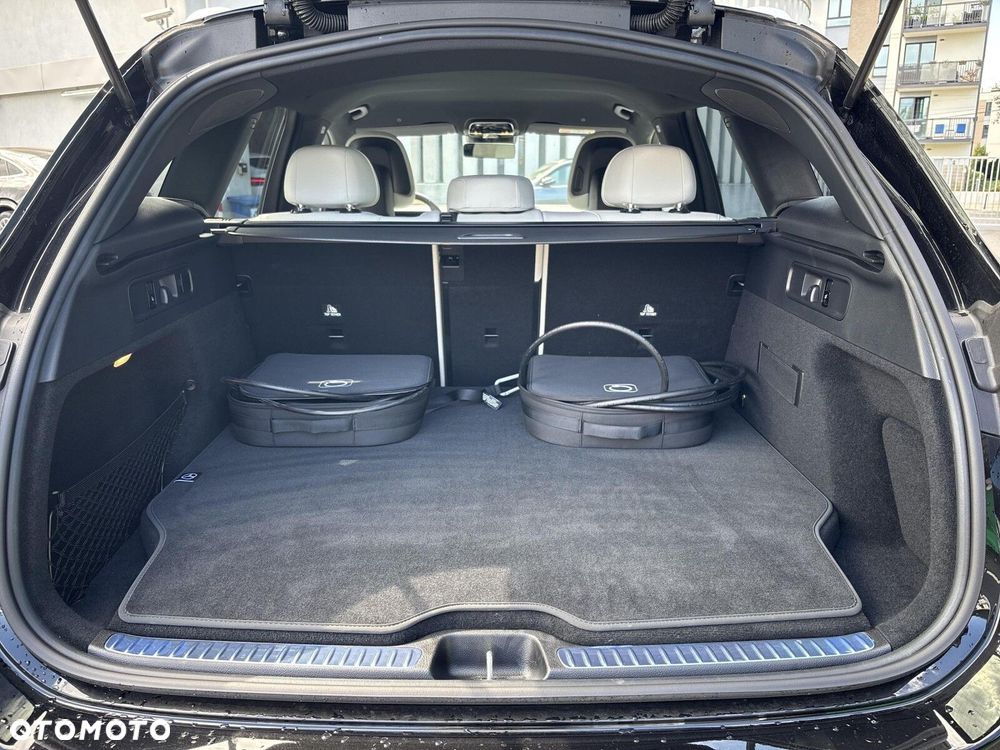 Mercedes-Benz GLC - 25