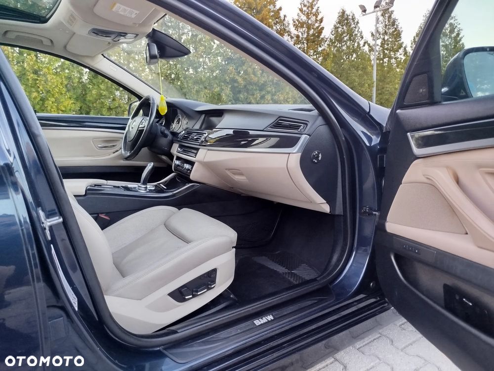 BMW Seria 5 530d Sport-Aut - 10