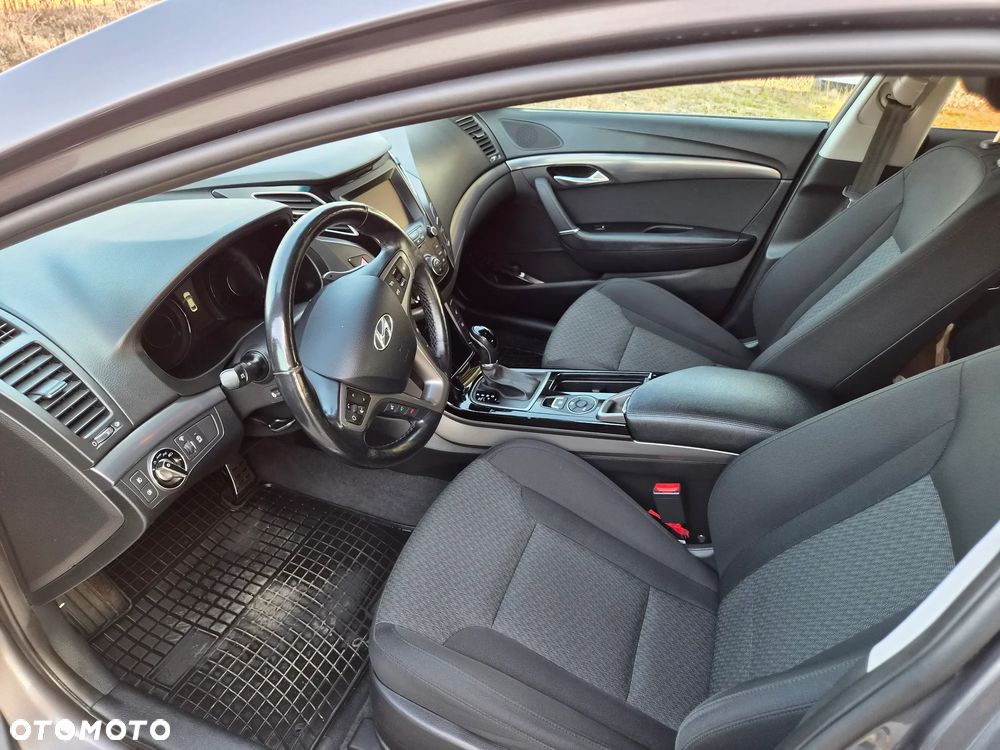 Hyundai i40 1.6 CRDi Business DCT - 11