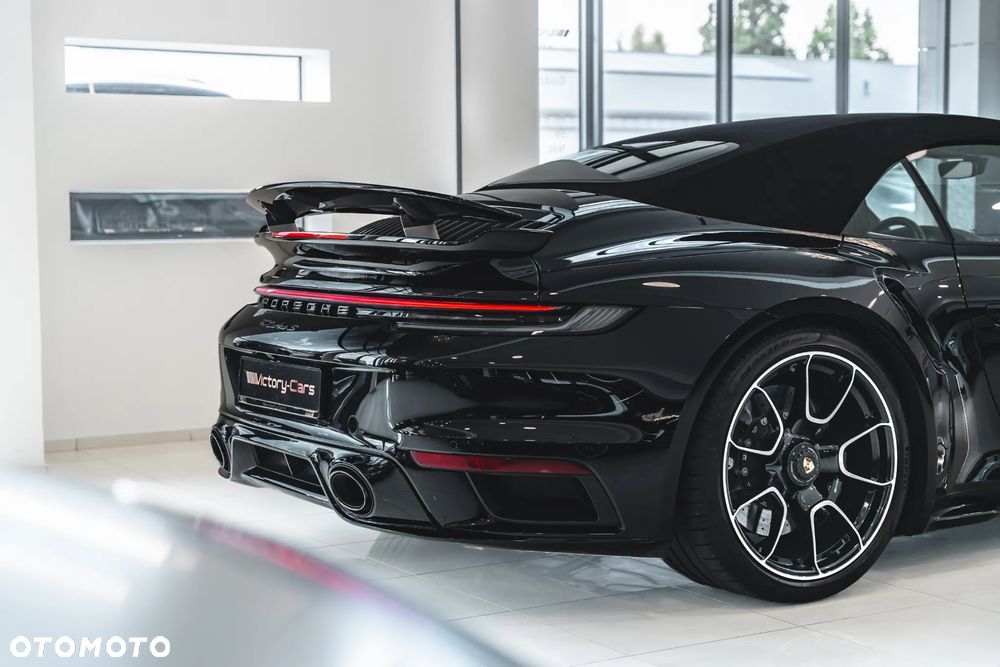 Porsche 911 Turbo S - 13