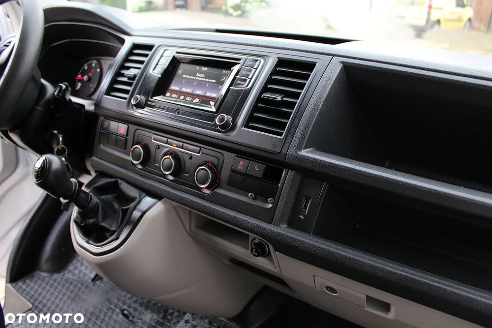 Volkswagen Transporter Napęd 4x4 Silnik 150 KM Pełen Serwis - 15