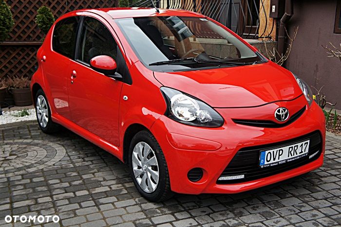 Toyota Aygo CoolRed - 14