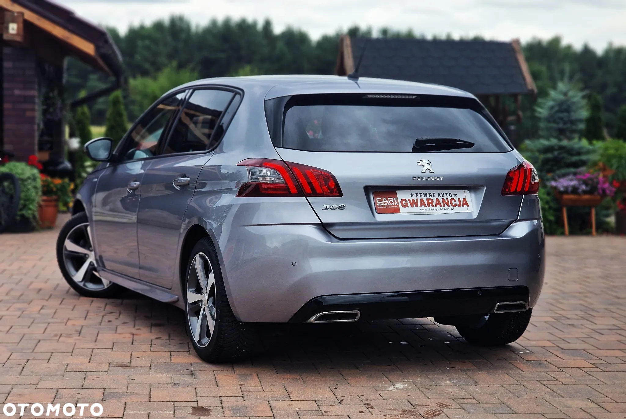 Peugeot 308 1.2 PureTech Allure S&S - 21