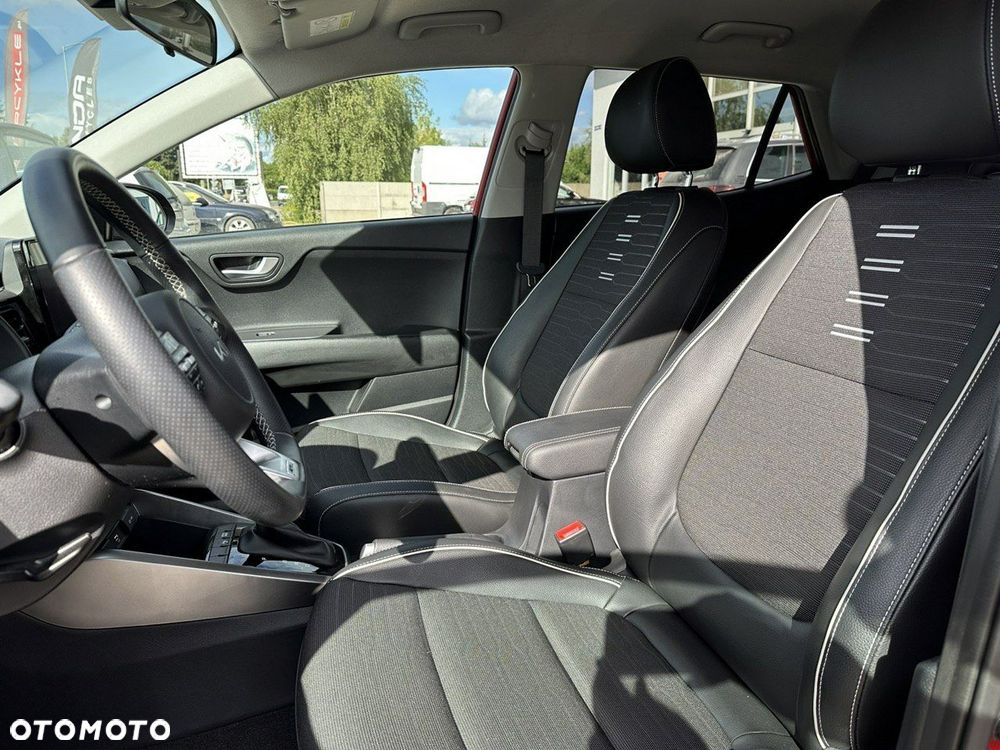 Kia Stonic 1.0 T-GDI OPF Mild Hybrid DCT7 GT Line - 17